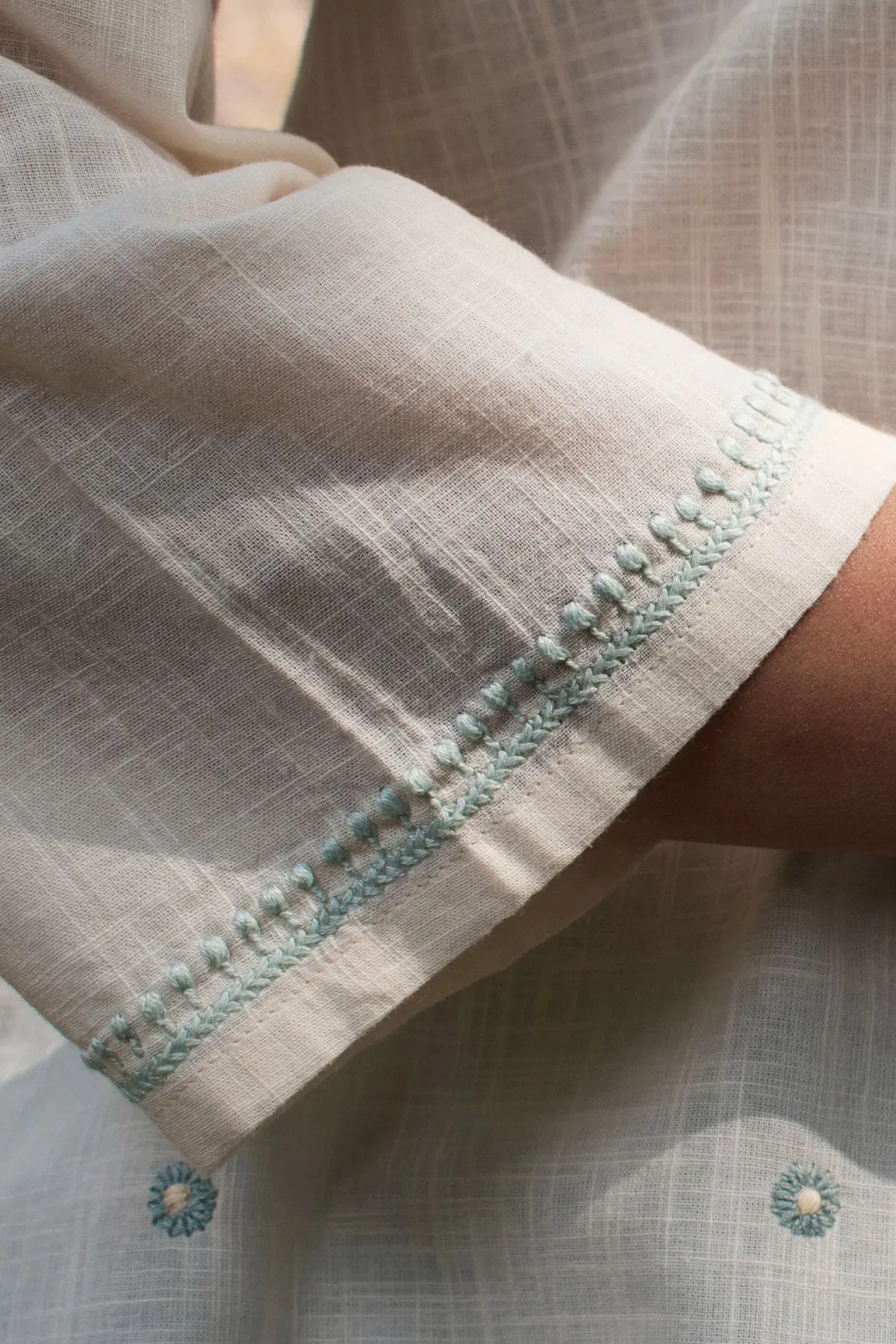 Avani Chikankari Off White Pure Cotton 3Q Sleeve Top