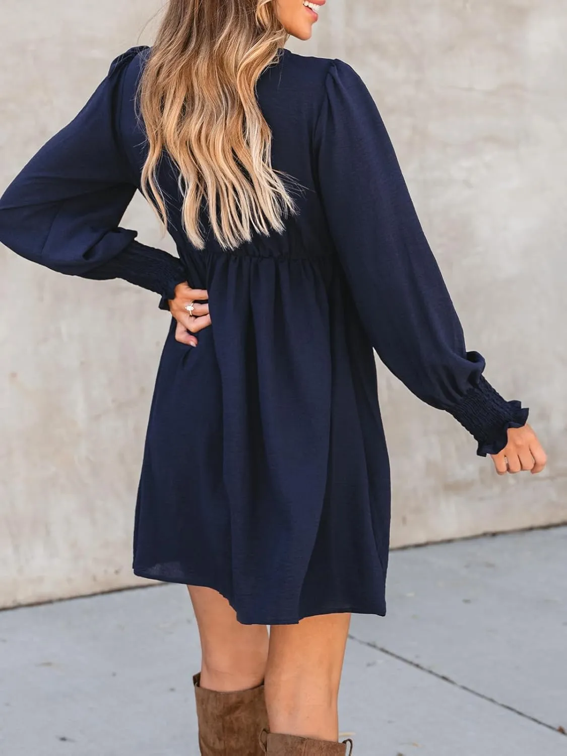 CUPSHE Women's Mini Dress Smocked V Neck Long Sleeve Empire Waist Casual A Line Dress