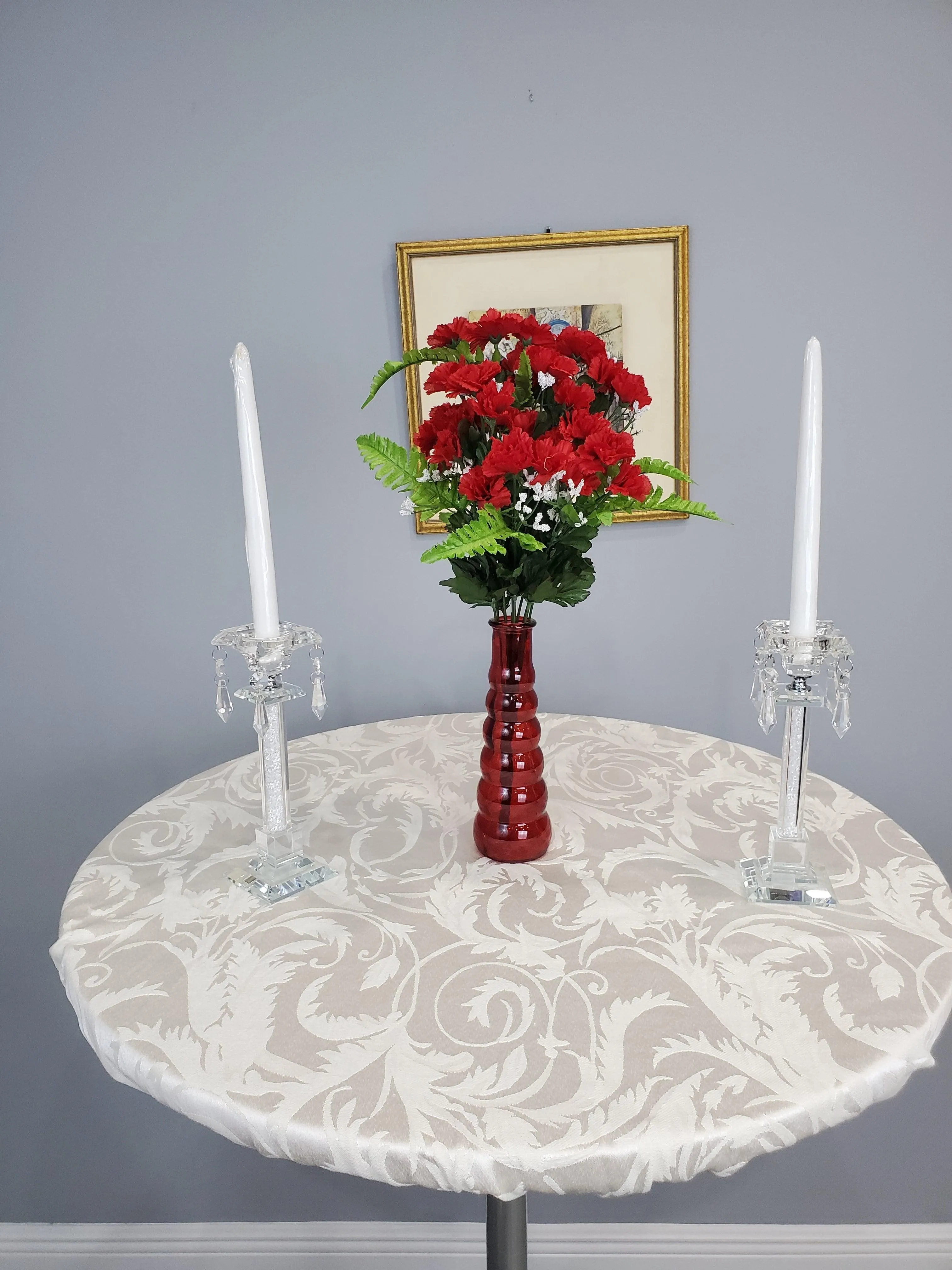 Round Melrose Damask Table Topper With Elastic