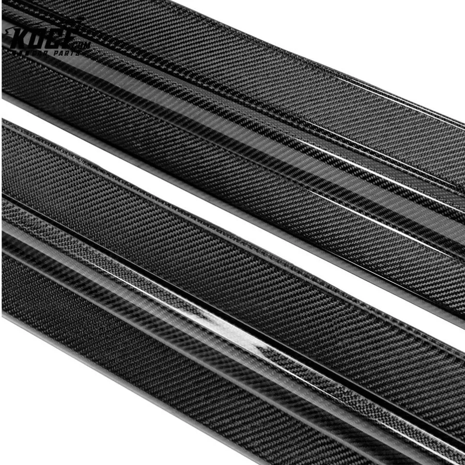 Seibon VS-STYLE CARBON FIBER SIDE SKIRTS FOR 2009-2016 NISSAN GT-R